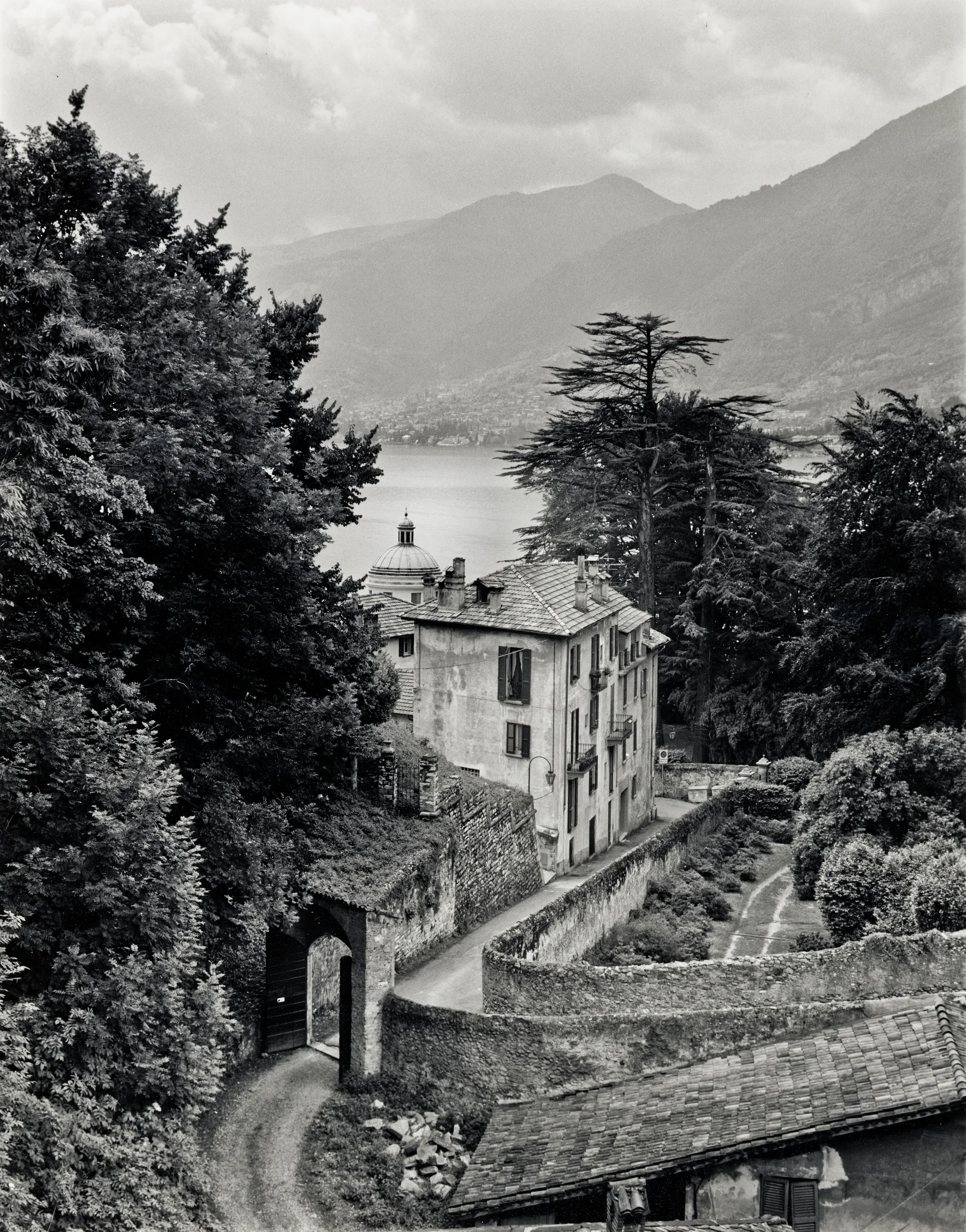 ITALY B&W cover